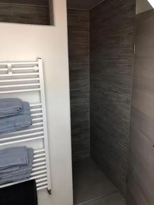 Ein Badezimmer in der Unterkunft Fewo-Am-Hahnenberg