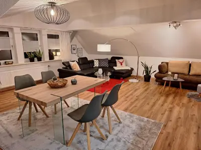 Ein Sitzbereich in der Unterkunft Ferienwohnung am Kurpark in Zorge im Harz