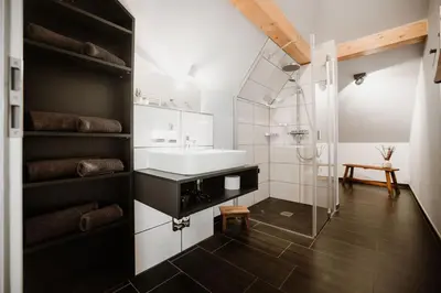 Ein Badezimmer in der Unterkunft KaiserBlick