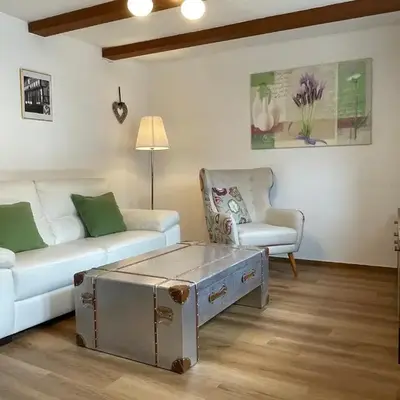 Apartment mit Balkon No5