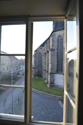 Das Gebäude in dem sich das Bed & Breakfast befindet