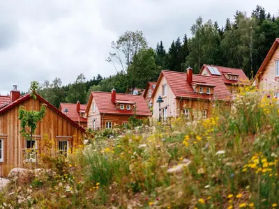 Das Gebäude in dem sich das Ferienhaus befindet