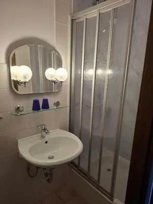 Ein Badezimmer in der Unterkunft Pension Bodetal