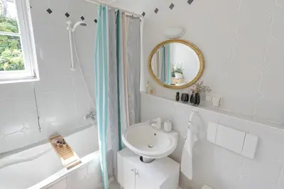 Ein Badezimmer in der Unterkunft An der Gose - Gästezimmer & Appartement