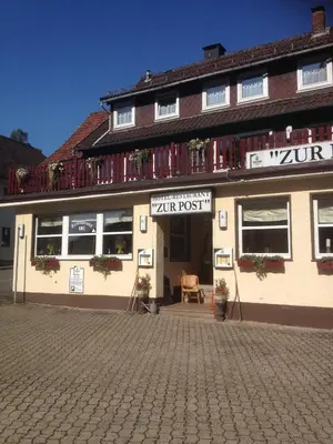 Das Gebäude in dem sich das Hotel befindet
