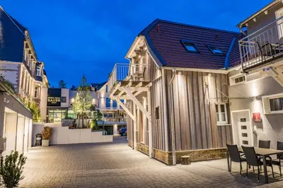 Das Gebäude in dem sich die Ferienwohnung befindet