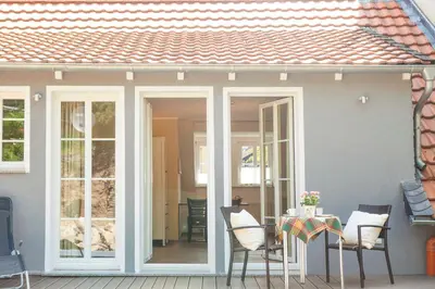 Ein Patio oder anderer Außenbereich in der Unterkunft City-Appartements Am Wall