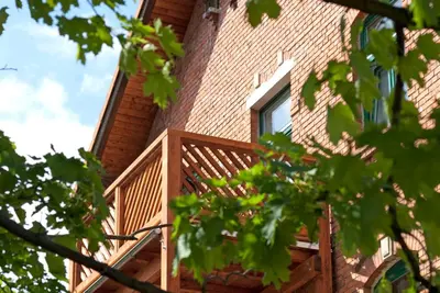 Das Gebäude in dem sich die Ferienwohnung befindet
