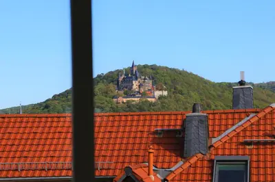Ein allgemeiner Bergblick oder ein Berglick von der Ferienwohnung aus