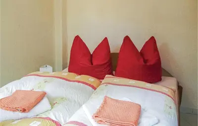 Ein Bett oder Betten in einem Zimmer der Unterkunft Nice Apartment In Wernigerode With Wifi