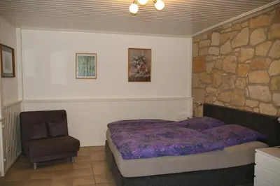 Ein Sitzbereich in der Unterkunft Ferienwohnung Am Heidelberg
