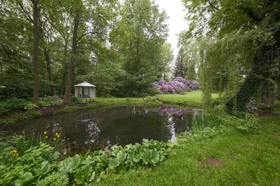 Ein Garten an der Unterkunft Villa Brodthage, App. 2