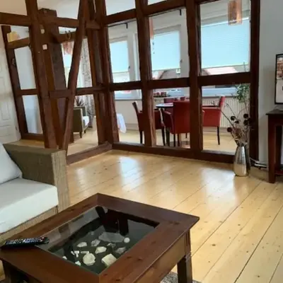 Appartment 5