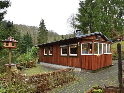 Das Gebäude in dem sich das Ferienhaus befindet