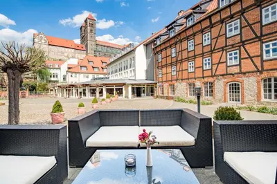 Das Gebäude in dem sich das Hotel befindet
