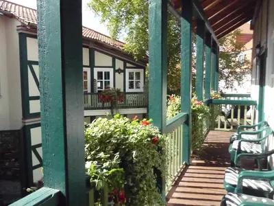 Ein Garten an der Unterkunft Hotel Am Grudenberg