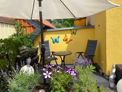 Ein Garten an der Unterkunft Bungalow in Wernigerode