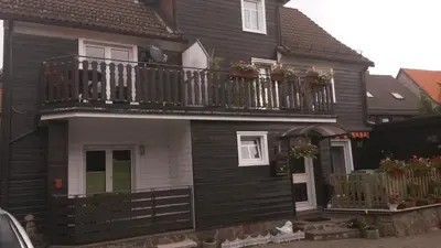 Das Gebäude in dem sich die Ferienwohnung befindet