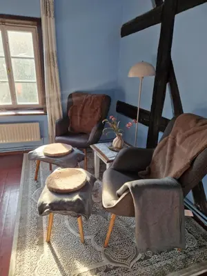 Ein Sitzbereich in der Unterkunft Adelshof Quedlinburg