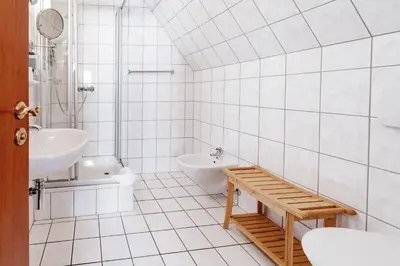Ein Badezimmer in der Unterkunft Hotel Domschatz