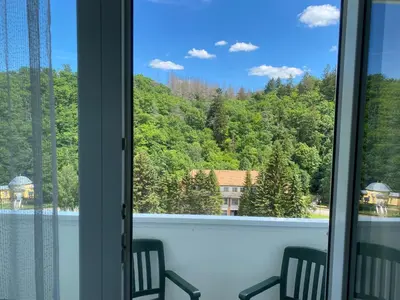 Ein allgemeiner Bergblick oder ein Berglick von des Hotels aus
