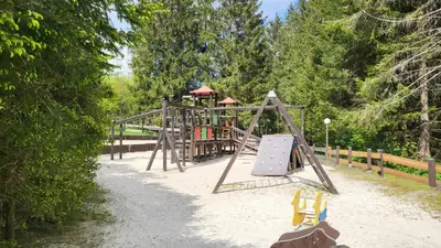 Ein Kinderspielbereich in der Unterkunft Ferienwohnung Bergwichtel Hahnenklee 