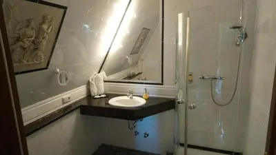 Ein Badezimmer in der Unterkunft Schlosshotel zum Markgrafen