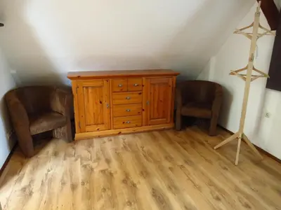 Ein Sitzbereich in der Unterkunft Ferienwohnung Brockenblick