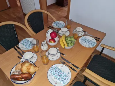 Essen in der Ferienwohnung oder in der Nähe