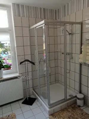 Ein Badezimmer in der Unterkunft USIS_FERIENWOHNUNG im Harz