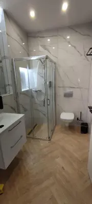Ein Badezimmer in der Unterkunft La Rustica Altstadthotel