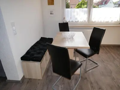 Ein Sitzbereich in der Unterkunft Ferienwohnung Sagenwelt