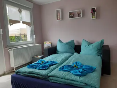 Ein Sitzbereich in der Unterkunft Skibbi`s Ferienhaus an der Sonnenloipe in Friedrichsbrunn