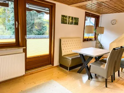 Ein Sitzbereich in der Unterkunft Ferienwohnung im Ottenhai (1.OG)