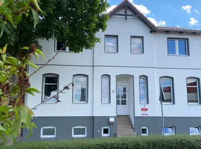 Das Gebäude in dem sich die Ferienwohnung befindet