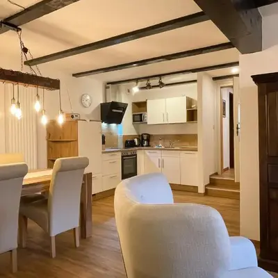 Apartment No12 mit zwei Schlafzimmern und Wohnküche