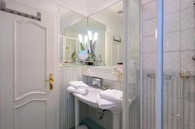 Ein Badezimmer in der Unterkunft Boutiquehotel Schloßpalais