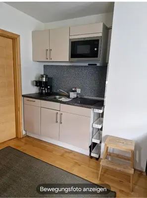 Küche/Küchenzeile in der Unterkunft 1 Raum Ferienwohnung für Eisenbahnfreunde