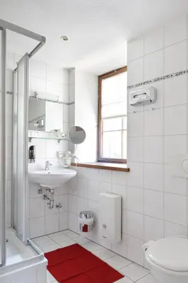 Ein Badezimmer in der Unterkunft Löwenbräu am Kohlmarkt