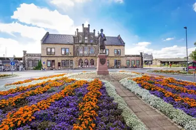 Ein Garten an der Unterkunft REGIOHOTEL Quedlinburger Hof - #HistorischerCharme #ZentraleLage #Wellness #FreeParking