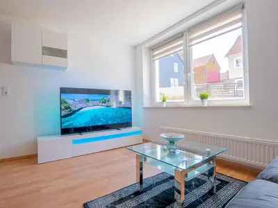 Der Swimmingpool an oder in der Nähe von EUPHORAS - Top ausgestattete Ferienwohnung mit 105 qm und 3 Schlafzimmern