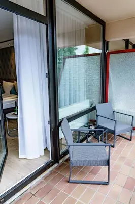 Ein Sitzbereich in der Unterkunft Haus am See Luxury HS 226 B