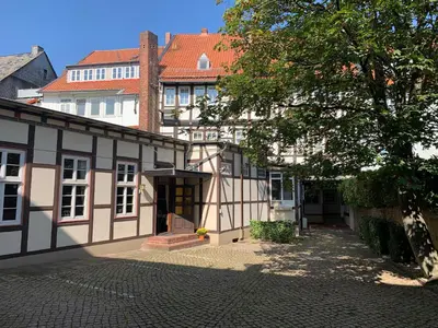Das Gebäude in dem sich das Hotel befindet