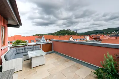 Ein allgemeiner Bergblick oder ein Berglick von der Ferienwohnung aus