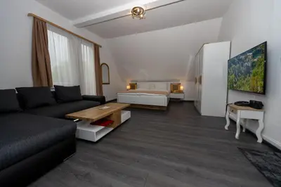 Ein Sitzbereich in der Unterkunft Hotel Villa Feise - Direkt in der Innenstadt-Fußgängerzone-