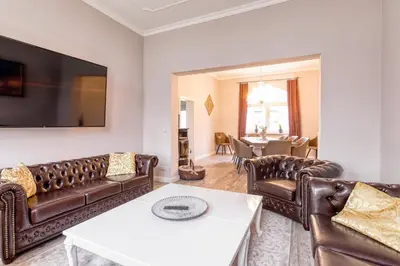 Ein Sitzbereich in der Unterkunft Villa an der Bode