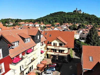 Ein allgemeiner Bergblick oder ein Berglick von des Hotels aus
