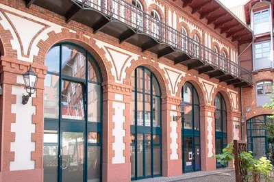 Das Gebäude in dem sich die Ferienwohnung befindet