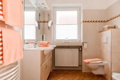 Ein Badezimmer in der Unterkunft Parkhotel Weber-Müller