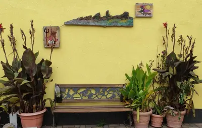 Ein Garten an der Unterkunft Ferienwohnung Sagenwelt